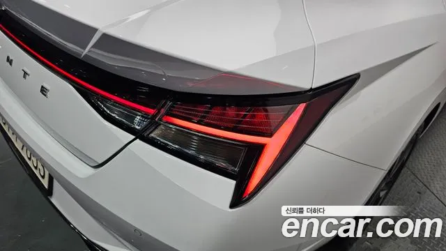 Hyundai AVANTE Avante (CN7) — Фото автомобиля 17