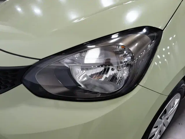 Honda Fit — Фото автомобиля 7