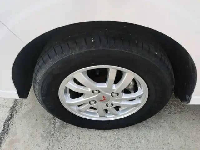 Wuling Hongguang — Фото автомобиля 22