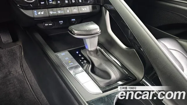 Hyundai Avante — Фото автомобиля 12