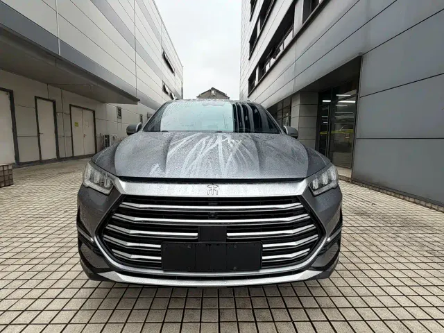 BYD Song Pro — Фото автомобиля 2