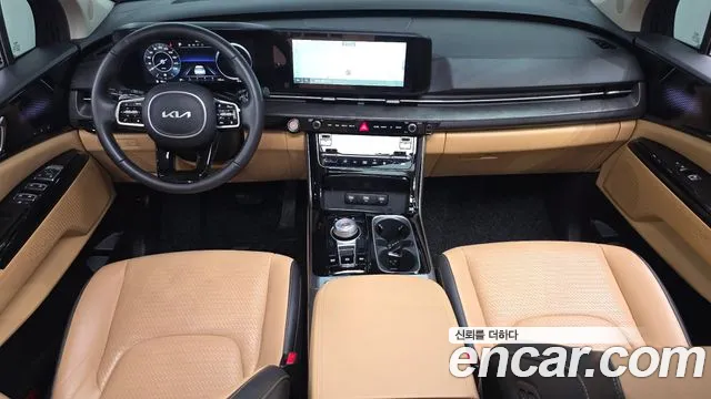 Kia Carnival Generation 4 — Фото автомобиля 7