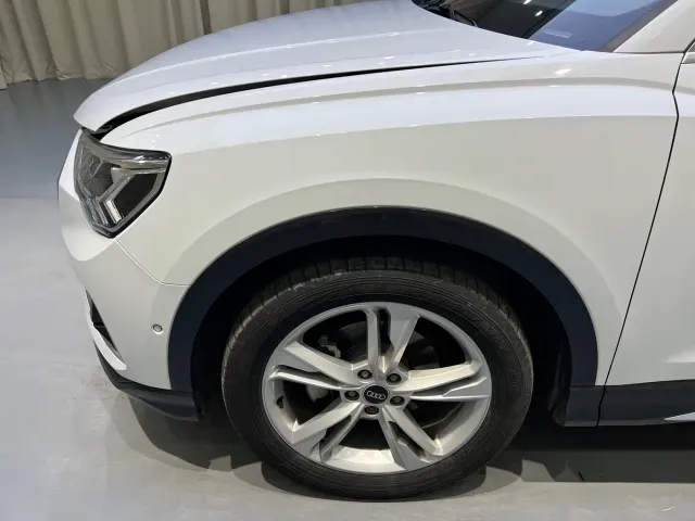 Audi Q3 — Фото автомобиля 23