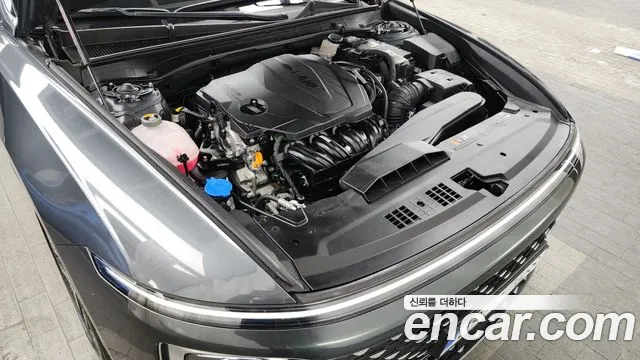 Hyundai Grandeur Grandeur (GN7) 2.5 Бензин 2WD — Фото автомобиля 6