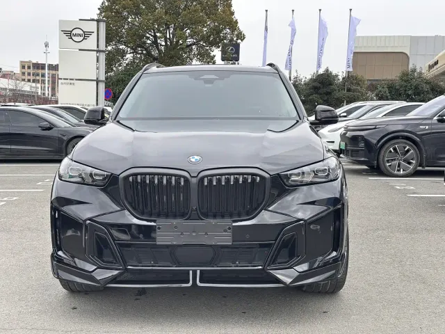BMW X5 — Фото автомобиля 4