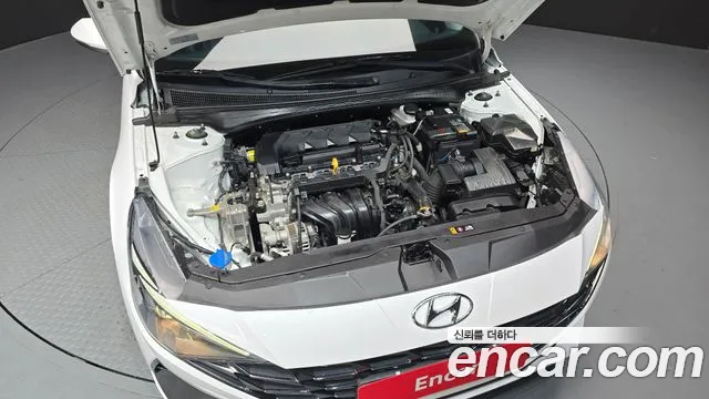 Hyundai AVANTE Avante (CN7) — Фото автомобиля 6