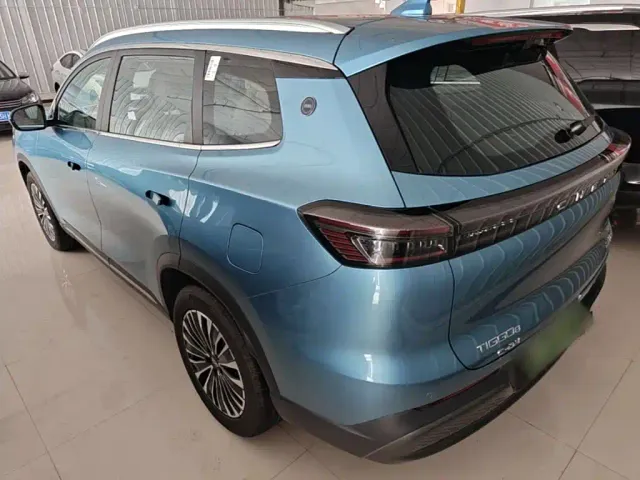 Chery Tiggo 8 PLUS C-DM — Фото автомобиля 4