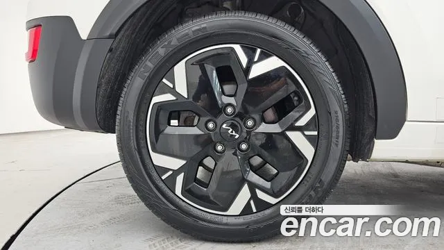 Kia Niro Niro (New) — Фото автомобиля 5