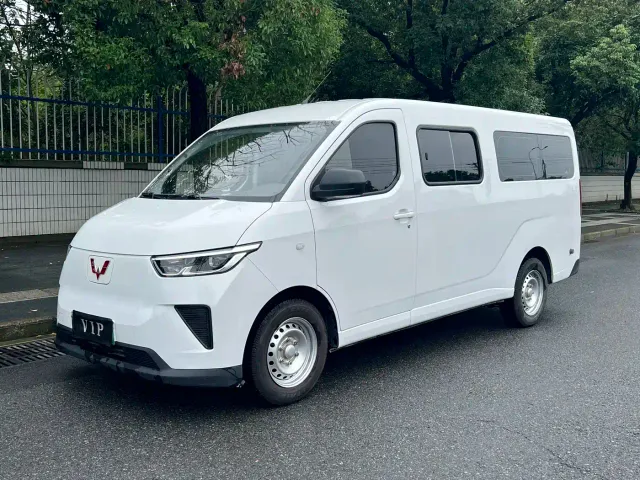Wuling Yangguang — Фото автомобиля 3