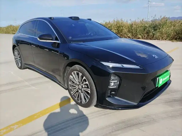 Nio ET5 Touring — Фото автомобиля 3