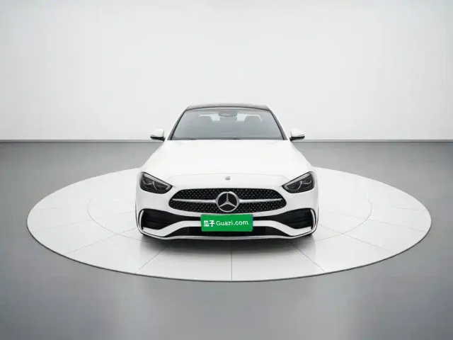 Mercedes-Benz C-Class — Фото автомобиля 2
