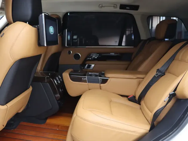 Land Rover Range Rover — Фото автомобиля 15