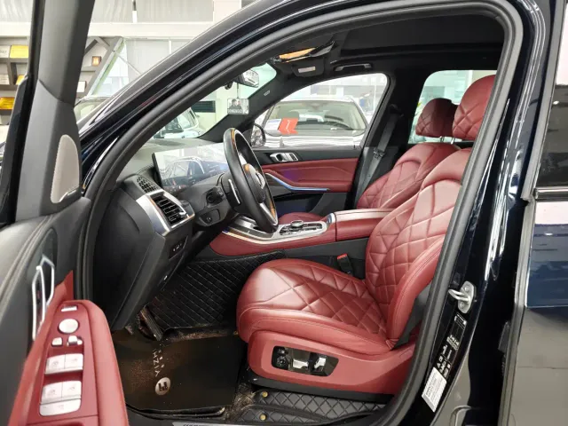 BMW X5 — Фото автомобиля 12