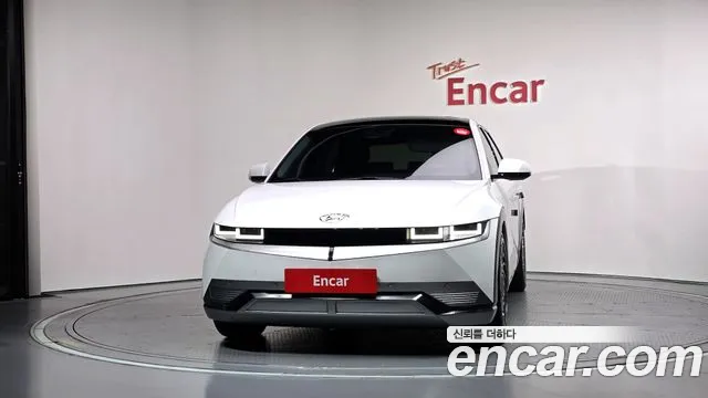 Hyundai Ioniq 5 — Фото автомобиля 3