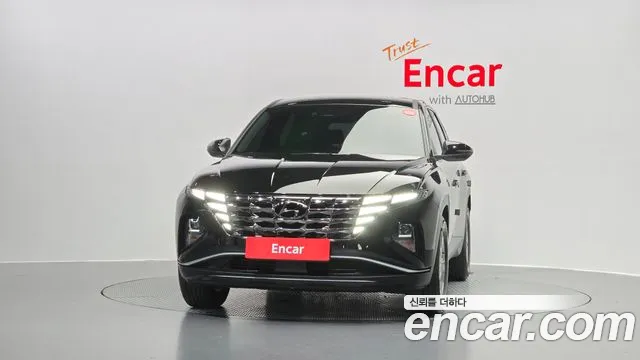 Hyundai Tucson Tucson (NX4) Дизель 2.0 2WD — Фото автомобиля 3