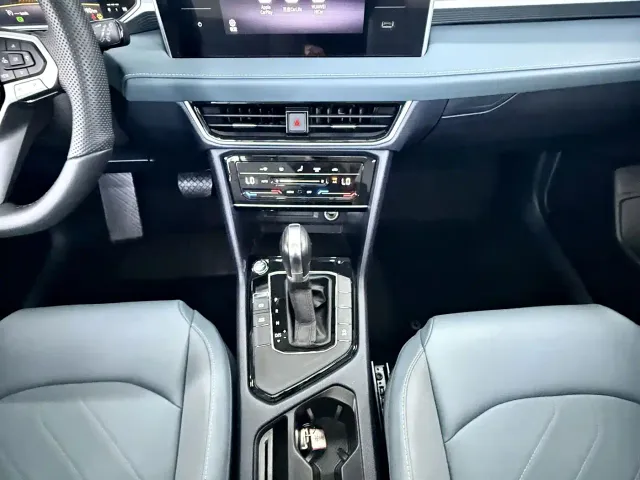 Volkswagen Tharu — Фото автомобиля 10