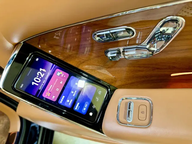 Maextro S800 — Фото автомобиля 15