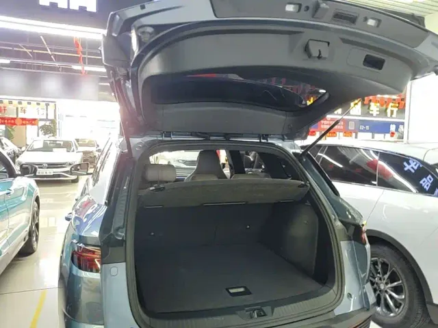BYD Song Pro — Фото автомобиля 18