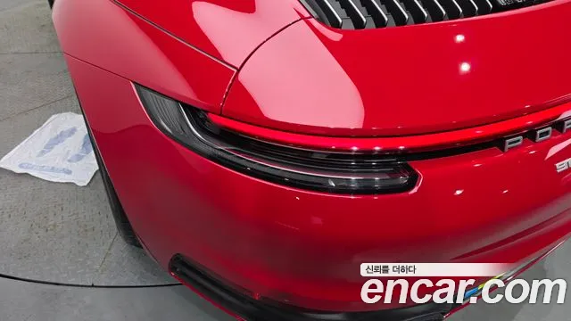 Porsche 911 992 — Фото автомобиля 23