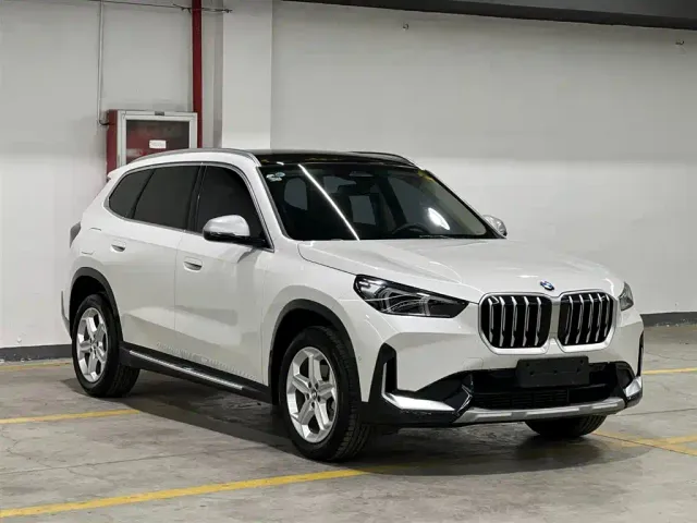 BMW X1 — Фото автомобиля 3