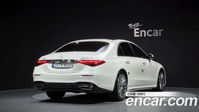 Mercedes-Benz S-Class — Фото автомобиля 2