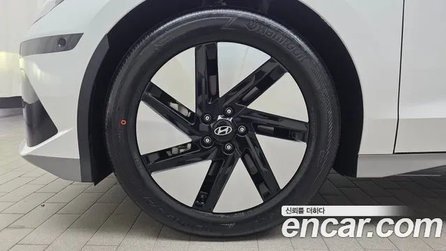 Hyundai Ioniq 6 — Фото автомобиля 4