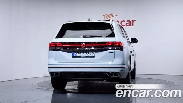 Volkswagen Atlas — Фото автомобиля 2