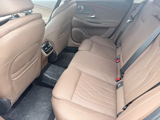 Chery Arrizo 8 — Фото автомобиля 5