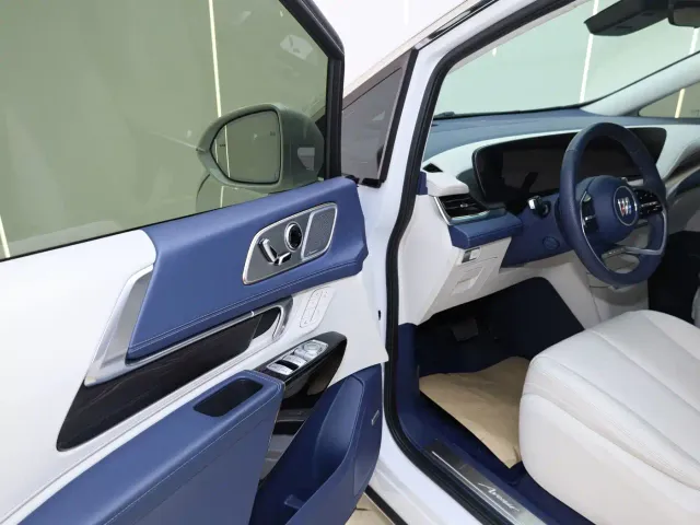 Buick Century — Фото автомобиля 9