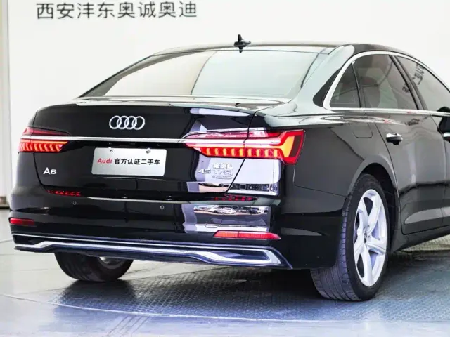 Audi A6L — Фото автомобиля 23