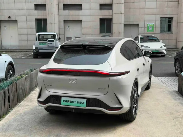 IM Motors IM LS7 — Фото автомобиля 2