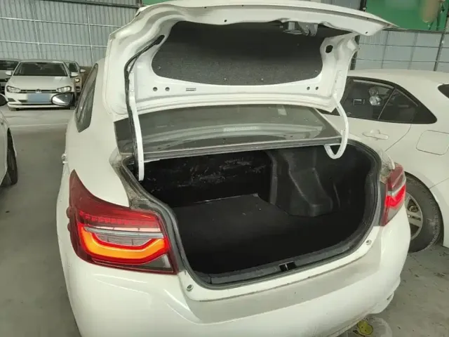 Toyota Vios 2022 1.5L 20th Anniversary Edition — Фото автомобиля 18