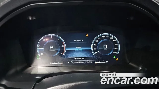 KG_Mobility_Ssangyong Rexton Новый Rexton Sport Дизель 2.2 4WD — Фото автомобиля 8