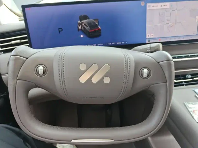 IM Motors LS6 — Фото автомобиля 6
