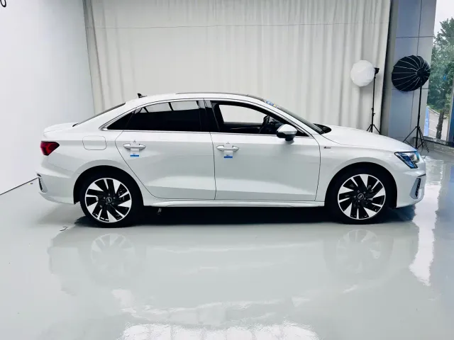 Audi A3 — Фото автомобиля 5