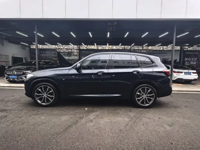 BMW X3 — Фото автомобиля 2