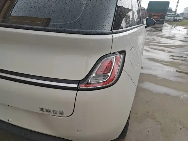 Baojun Cloud — Фото автомобиля 7
