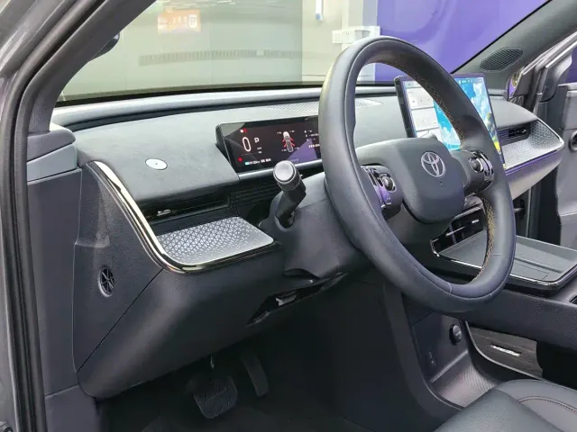 Toyota BoZhi 3X — Фото автомобиля 19