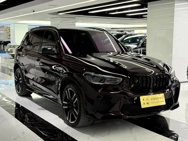 BMW X5 M — Фото автомобиля 3