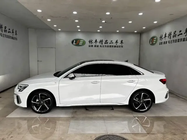 Audi Audi A3 2021 A3L Limousine 35 TFSI Fashion Sport — Фото автомобиля 4