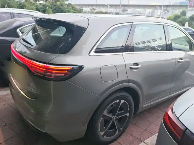 Shangjie SUV — Фото автомобиля 3