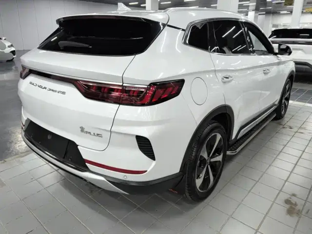 BYD Song PLUS — Фото автомобиля 3