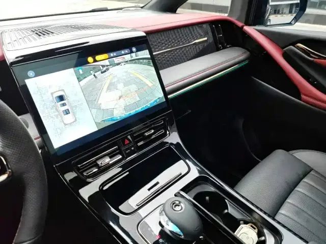 GAC Trumpchi M8 — Фото автомобиля 7