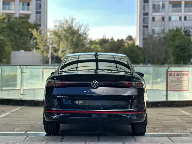 Volkswagen Magotan — Фото автомобиля 5