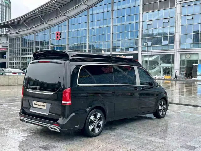 Mercedes-Benz V-Class — Фото автомобиля 6