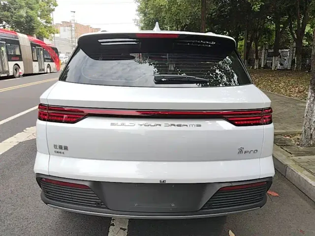 BYD Song Pro — Фото автомобиля 5