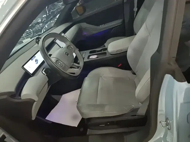 Nio ET5 Touring — Фото автомобиля 14