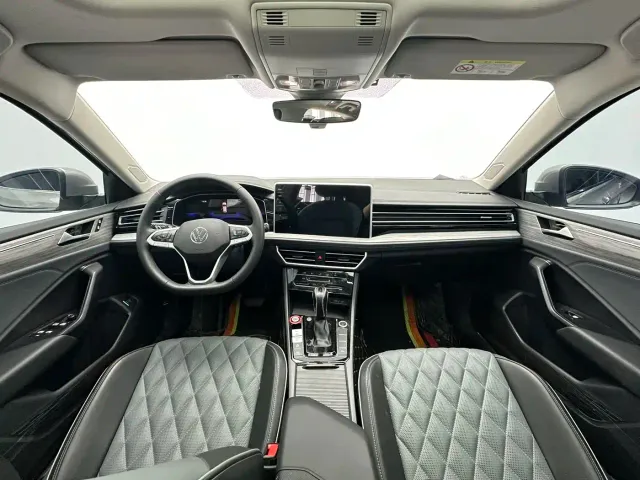 Volkswagen Sagitar — Фото автомобиля 6