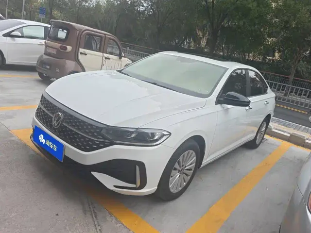 Фотография автомобиля — Volkswagen Lavida