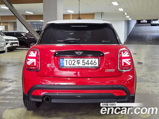MINI Cooper — Фото автомобиля 3